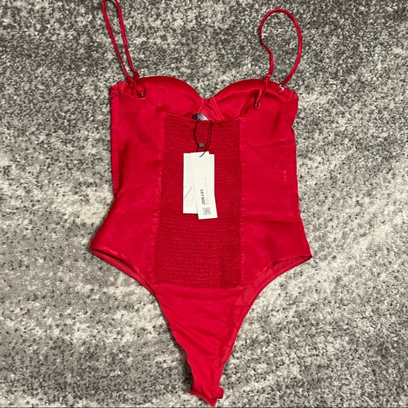 Sold 🟥 Zara Red Bodysuit - Picture 5 of 5